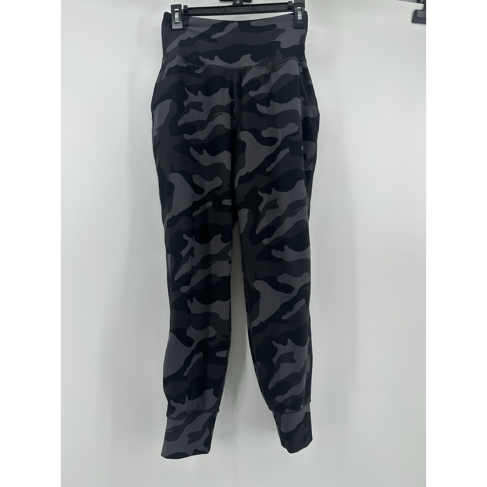Old Navy High Rise Jogger Athletic Pants‎ Womens Medium Camouflage Athleisure